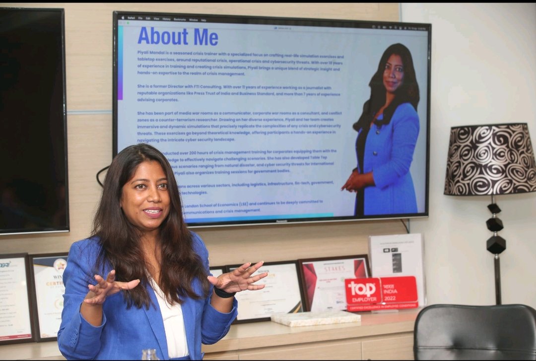 CommsAdda's tweet photo. #CommsAdda celebrated #NationalPRDay with the successful hosting of their third knowledge session. The session, titled "AI-powered Crisis Communication," featured a comprehensive exploration of utilizing artificial intelligence in crisis management. @mrinall @jyotsna_d_nanda https://t.co/2W6eS2ooKU