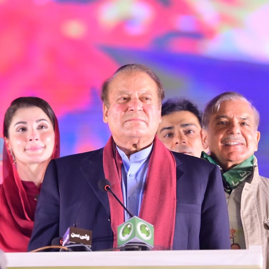 PMLNDigital's tweet photo. 30 جون تک ہسپتالوں کی اپ گریڈیشن کا ہدف ہر صورت پورا کیا جائے۔

~ وزیر اعلیٰ پنجاب مریم نواز شریف https://t.co/QIbyaPMpXC