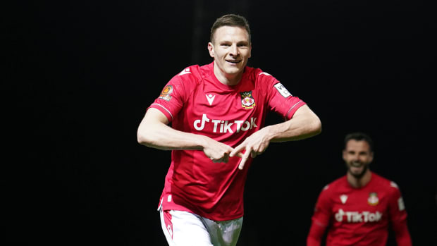 @KM_243_ This is why Wrexham's Paul Mullins does it:
“Every time I score now, I’m going to make an ‘A’ sign for Albi, ” he said. “But also, it’s quite cool like an ‘A’ for autism as well. So whatever people want it to be for them, that’s perfect. Obviously for me, it’s for my little boy.”