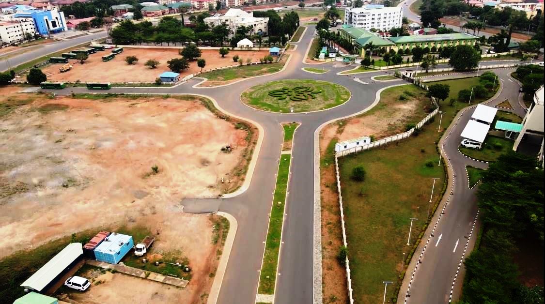 SETRACO_NIG's tweet photo. This project is set to greatly enhance traffic flow and connectivity in the region.
#setraco #bridgingforthefuture #construction https://t.co/HbJluHjzQd