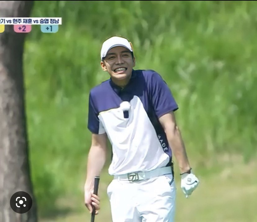 Seunggi is so active these days 😂 he was running and now he’s playing golf #LeeSeunggi