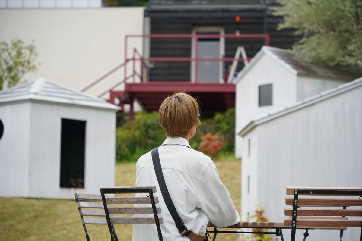 友達のアイコン撮ろうぜで休みに出掛けてたけど可変ズームだとしっくりこなかった
景色撮ること多かったから使わなかったけど今度人撮る時は大三元のレンズ引っ張り出してこよ