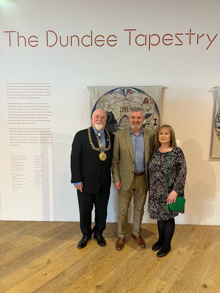 LordProvostDCC's tweet photo. On Thursday 18th April, Lord Provost of Dundee Bill Campbell carried out two evening engagements following his return from a visit to meet with the Lord Provost of Glasgow. Accompanied by the Lady Provost, the Lord &amp; Lady Provost visited the V&amp;A Dundee followed by The Dundee Rep. https://t.co/NY7KbJTYSc