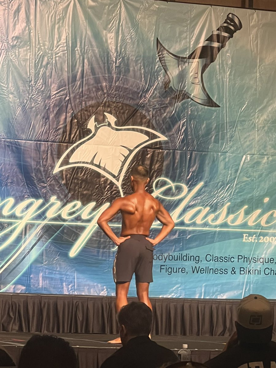 SWOLYMPIAN tweet media