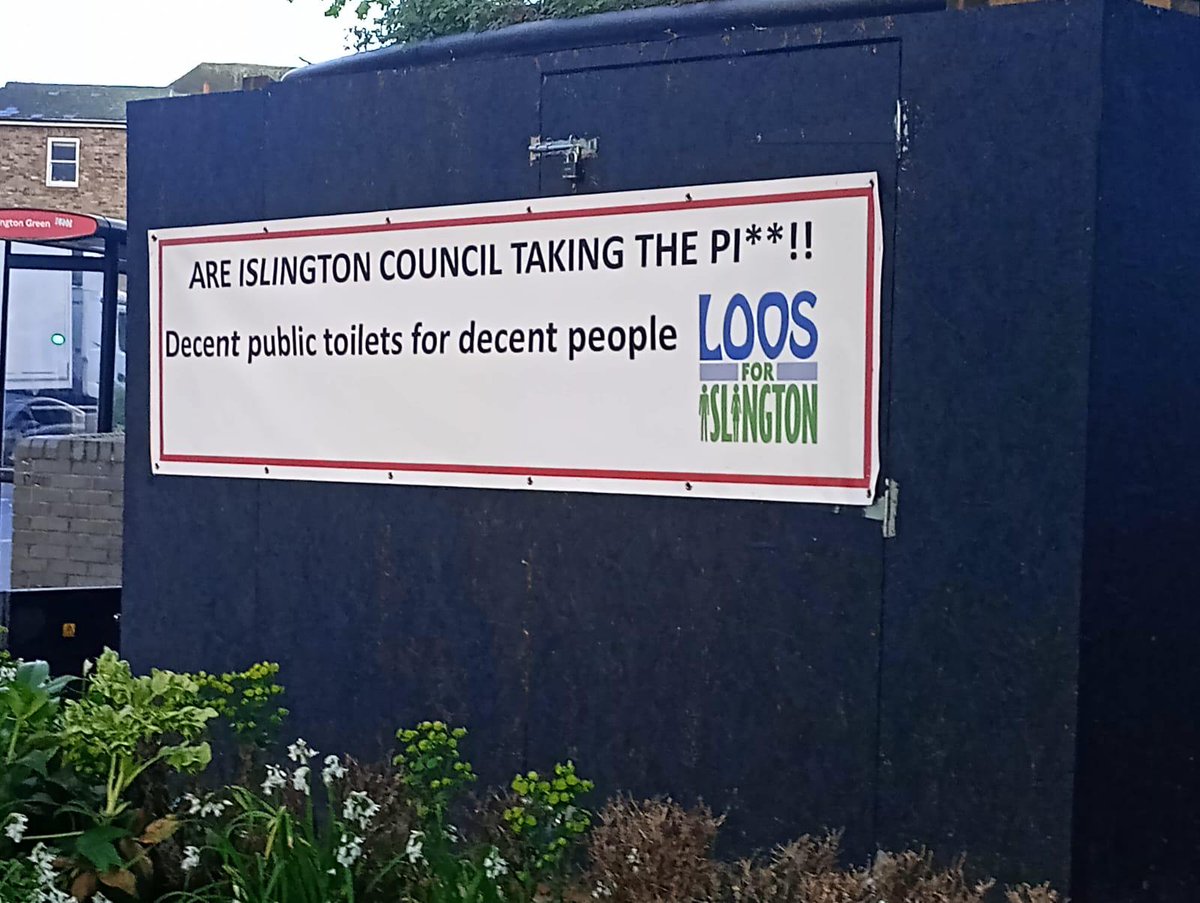 Loos for Islington continue to draw attention to the Islington loo leash | 'Campaigners: ‘Public loos not seen as a priority’' @IslingtonTrib @loos4london islingtontribune.co.uk/article/campai…