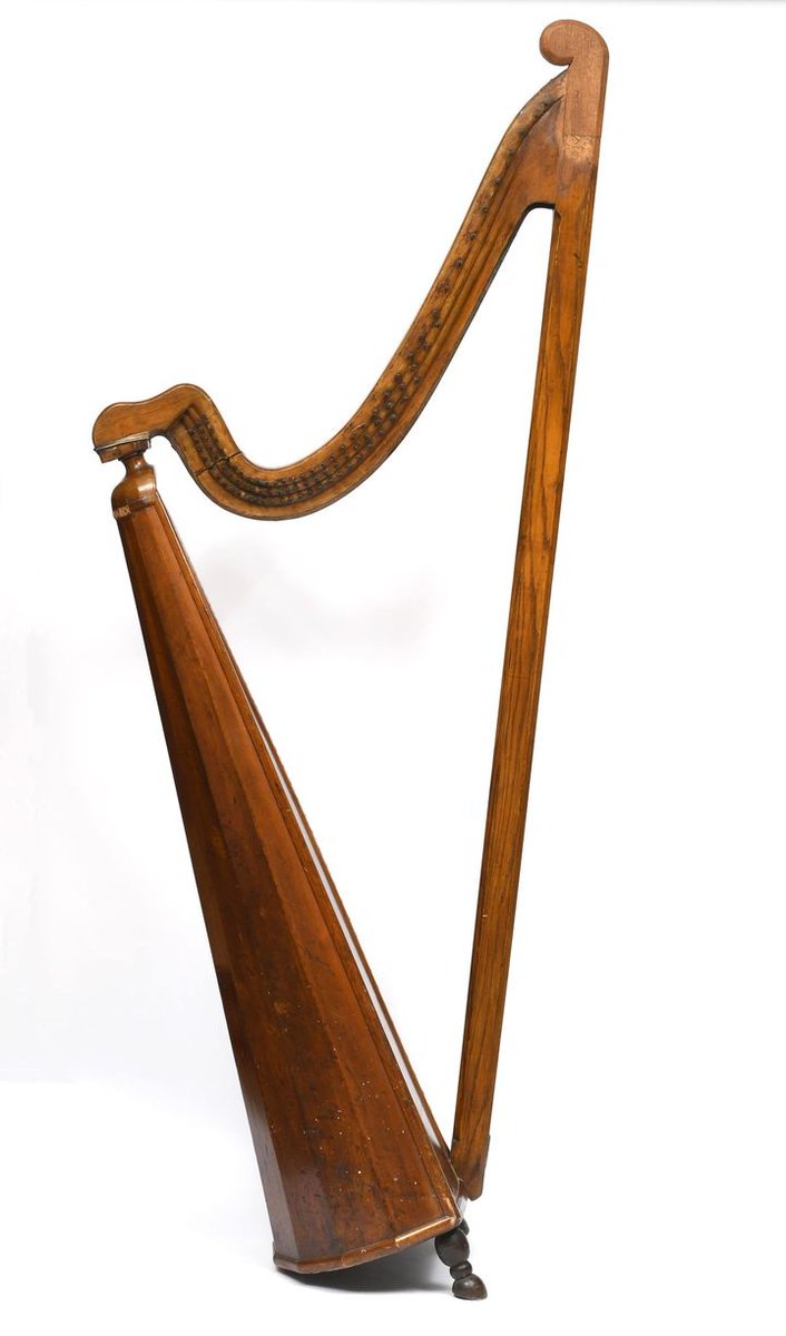 In the 19th and early 20th centuries, the harp was the most important instrument in Llannerch-y-medd, Anglesey. 🎼 The Britannia Inn on the village square was home to some of the best harpists in Wales, and their home was known as 'The Home of the Harp'. They were famous for…