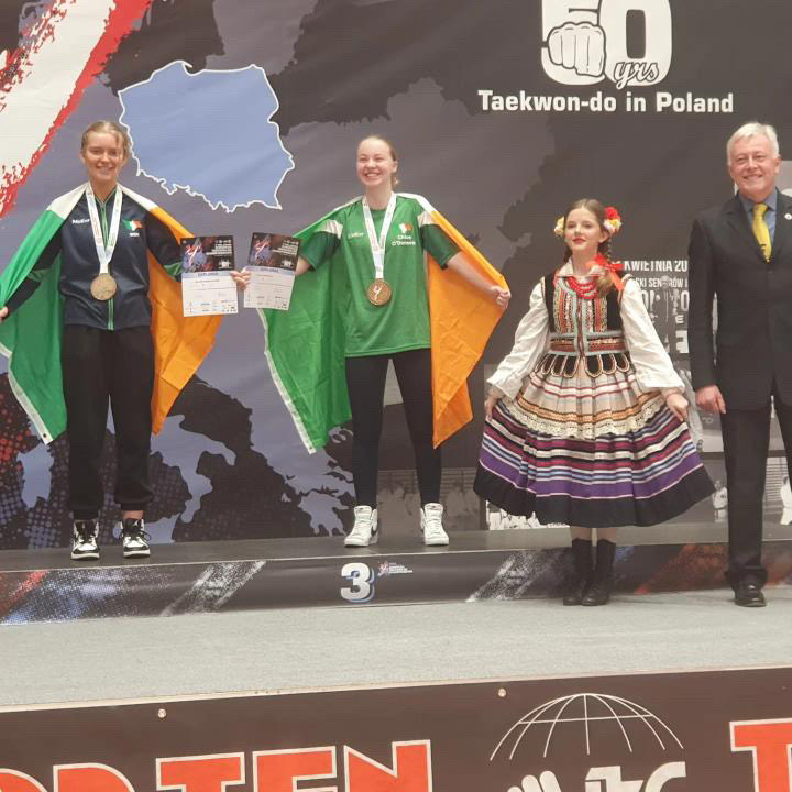 Huge congratulations to Willow 2G, triple bronze medalist in the European Taekwon-Do Championships in Poland. She won her medals for 1. Pre-junior team patterns 2. Fighting - 56kg pre junior sparring and 3. Pre junior team sparring. 🥉🥉🥉🤩🙌👏
