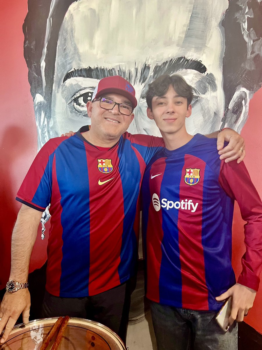 Raguilsh's tweet photo. Xavi: “We were the best team tonight and we deserved to win”. “The future with those young talents will be bright for Barça” 🙏🏻🔵🔴🙏🏻 Thank You PBSD https://t.co/O5ydk9wgdo