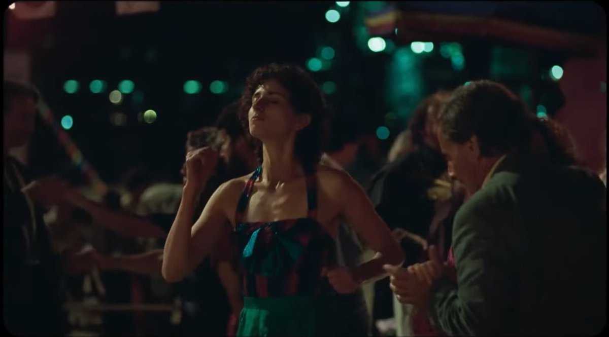 GuillermoLazcoz's tweet photo. Si tenéis sed de magia, corred al cine a ver 'La Quimera'. https://t.co/OUB0s157zZ