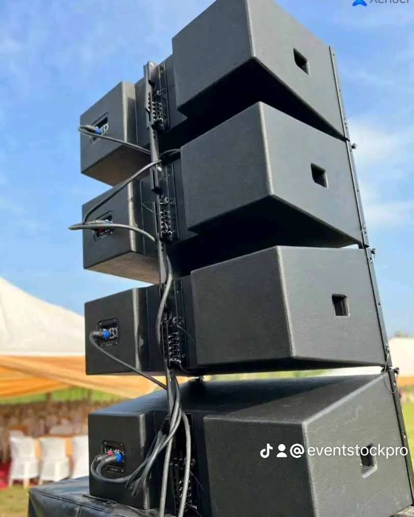 Ready to impress? Rent from the best in town🎞️🎧📷💾💯✨🎤💡#light #colours #lovelights #nightlight #ledlight
#screen #leddisplay #ledscreen #videowall 
#sound #audiosetup #audiovisualservices
#stage
#multimedia #plannersnigeria #lagoseventvendors #eventstockproductions
