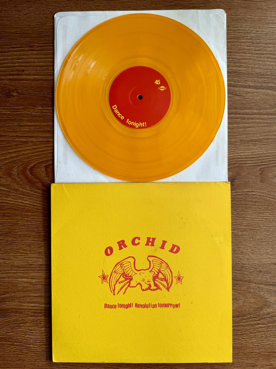 noorazrie's tweet photo. Vinyl skrimo nak jual

Orchid -dance tonight! Revolution tomorrow 10” RM250
Funeral diner - the underdark RM180
Comadre - self titled (booklet) RM150

COD melaka https://t.co/Amx3yRMnQC