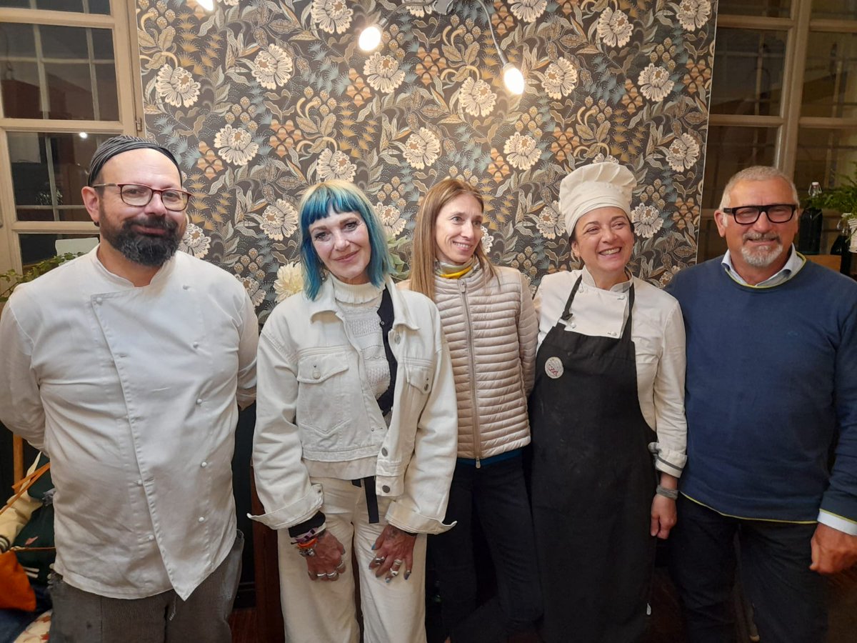 🌍In occasione della #GiornataMondialedellaTerra, <a href="/LAVSediLocali/">LAV Sedi Locali</a> hanno organizzato numerose iniziative dedicate alla promozione dell'alimentazione vegetale, che ha un ruolo chiave anche nella lotta al cambiamento climatico.

Qui alcuni scatti!👇
#22aprile #EarthDay