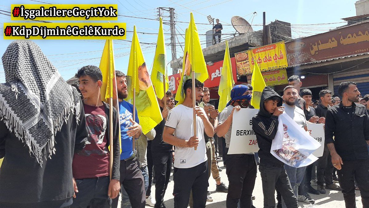 People in Qmaishlo are on the streets to protest against the Turkish invasion operation in South Kurdistan targeting the guerrilla-defended Metîna region in the Medya Defense Areas. Kurdish forces everywhere must resist it. #İşgalcilereGeçitYok #KdpDijminêGelêKurde