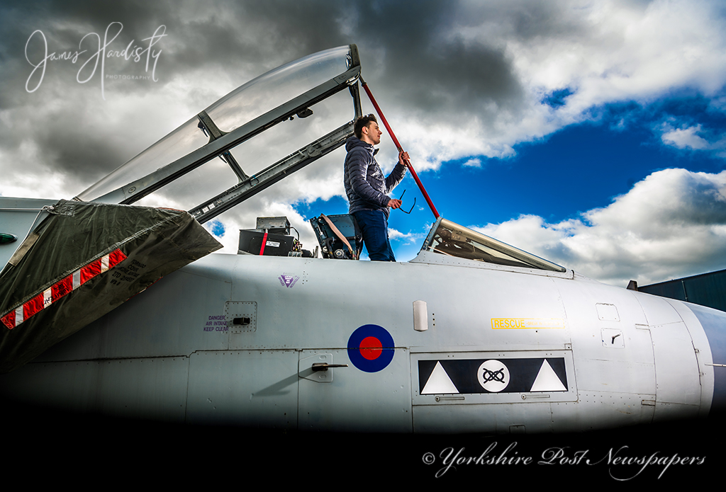 Excellent event held @air_museum #York their Open #Cockpit Day allowing #aviation #enthusiasts to climb into the hot #seats of around a dozen #fighterjets #helicopters #Nimrod #Harrier #Tornado and other #military #Aircraft see more online @yorkshirepost #Yorkshire @MarisaCashill