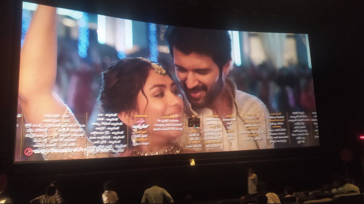 #familystar #VijayDeverakonda #MrunalThakur enjoyed watching family star
Chemistry is superb bw vd and mrunal