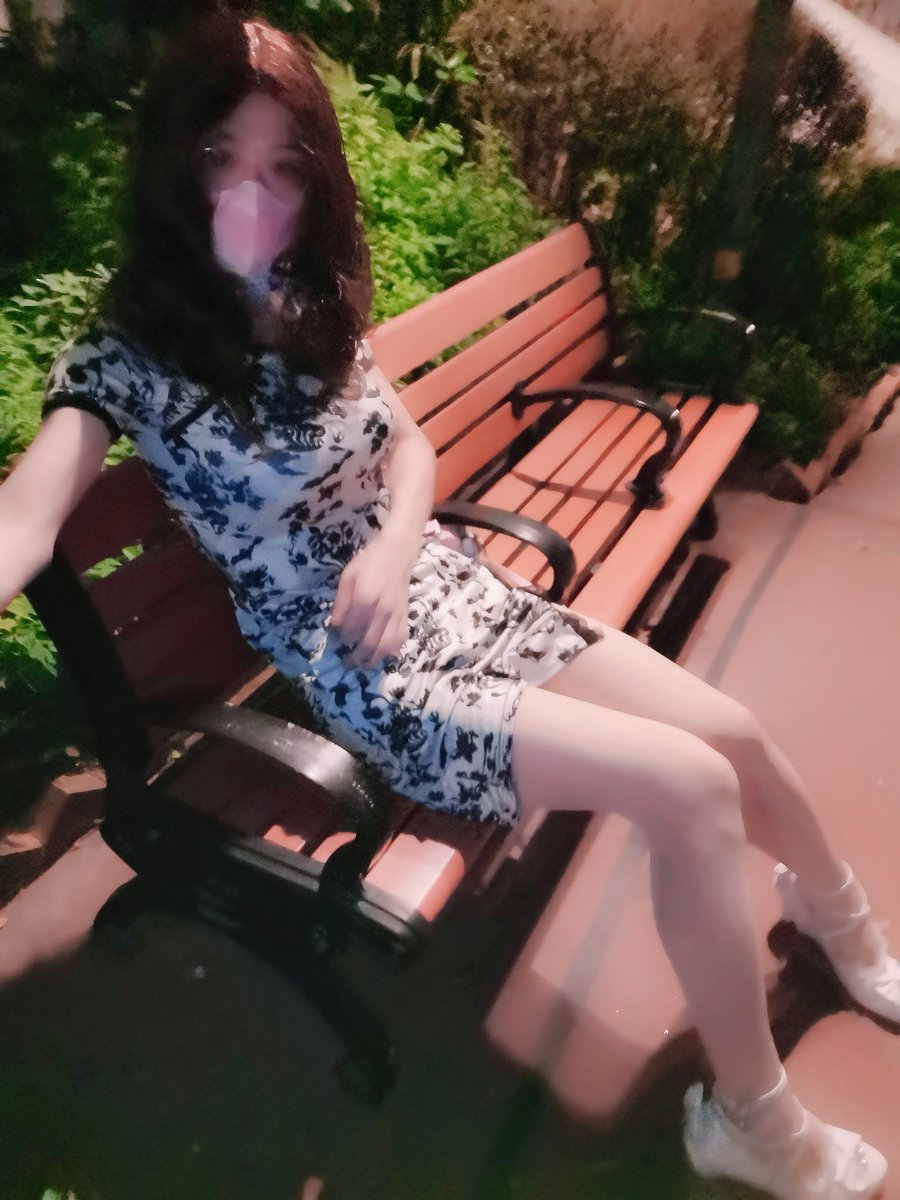 Sunnycd0's tweet photo. 发几个库存，哈哈，有没有一起出街的呀 https://t.co/TpIJn7F00n