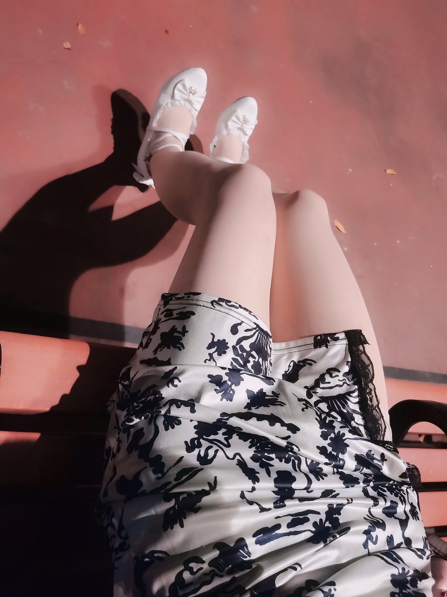 Sunnycd0's tweet photo. 发几个库存，哈哈，有没有一起出街的呀 https://t.co/TpIJn7F00n