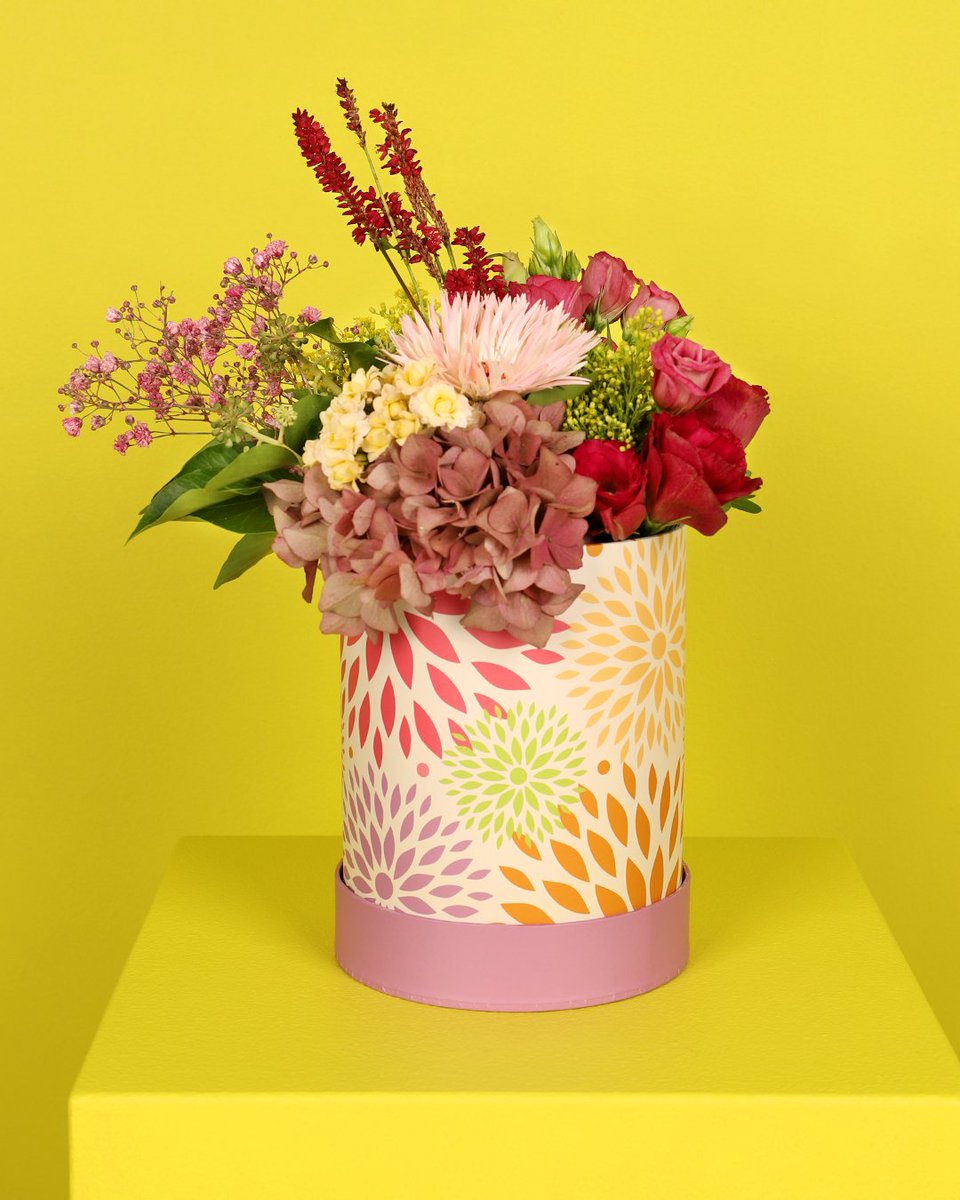 GET READY FOR AN EXPLOSION | Niet een echte explosie, maar een bloemen explosie. 💐 Een unieke verpakkingsoptie voor een boeket? Dat is deze Floral Explosion Hoedendoos.

Shop online: broekhof.nl/nl_NL/p/hoeden…