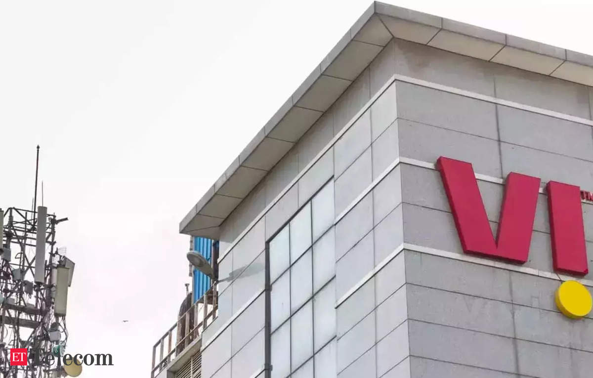 ETTelecom's tweet image. Significant increase in tariffs post fund raise necessary to rescue Vodafone Idea: Analysts 

#VodafoneIdea #TariffHikes #TelecomSector #IndustryNews #RelianceJio #BhartiAirtel #ETTelecom 

zurl.co/jRGF