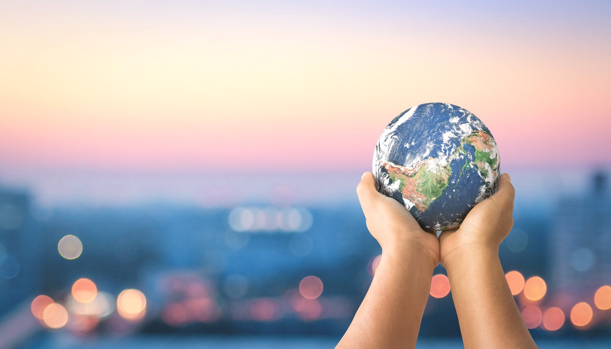 Happy Earth Day from the @DCU Faculty of Engineering and Computing! 🌍 Let's work together to create a sustainable future by embracing environmentally-friendly practices and progressive solutions✅ 
#EarthDay2024 #Sustainability #WeAreDCU