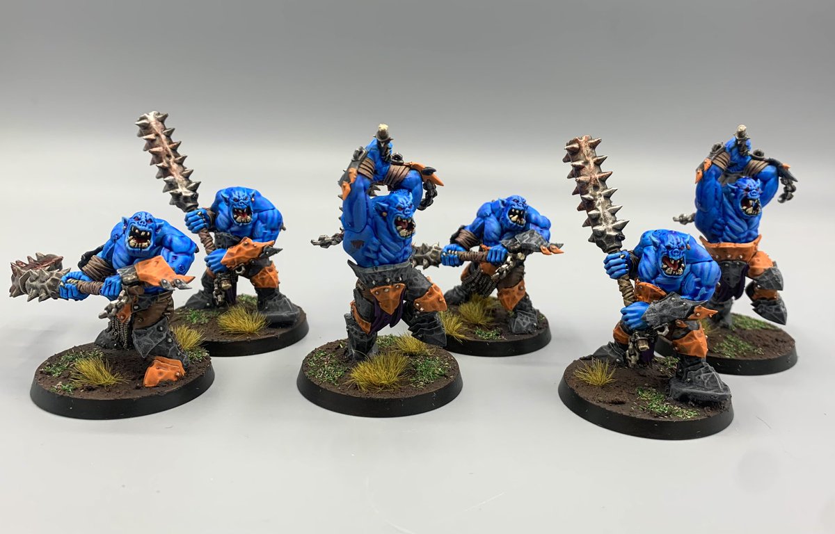 Six angry blue Boyz ready to run across the table and smash something!
#warhammercommunity #PaintingWarhammer #paintingminiatures #ageofsigmar #warhammer