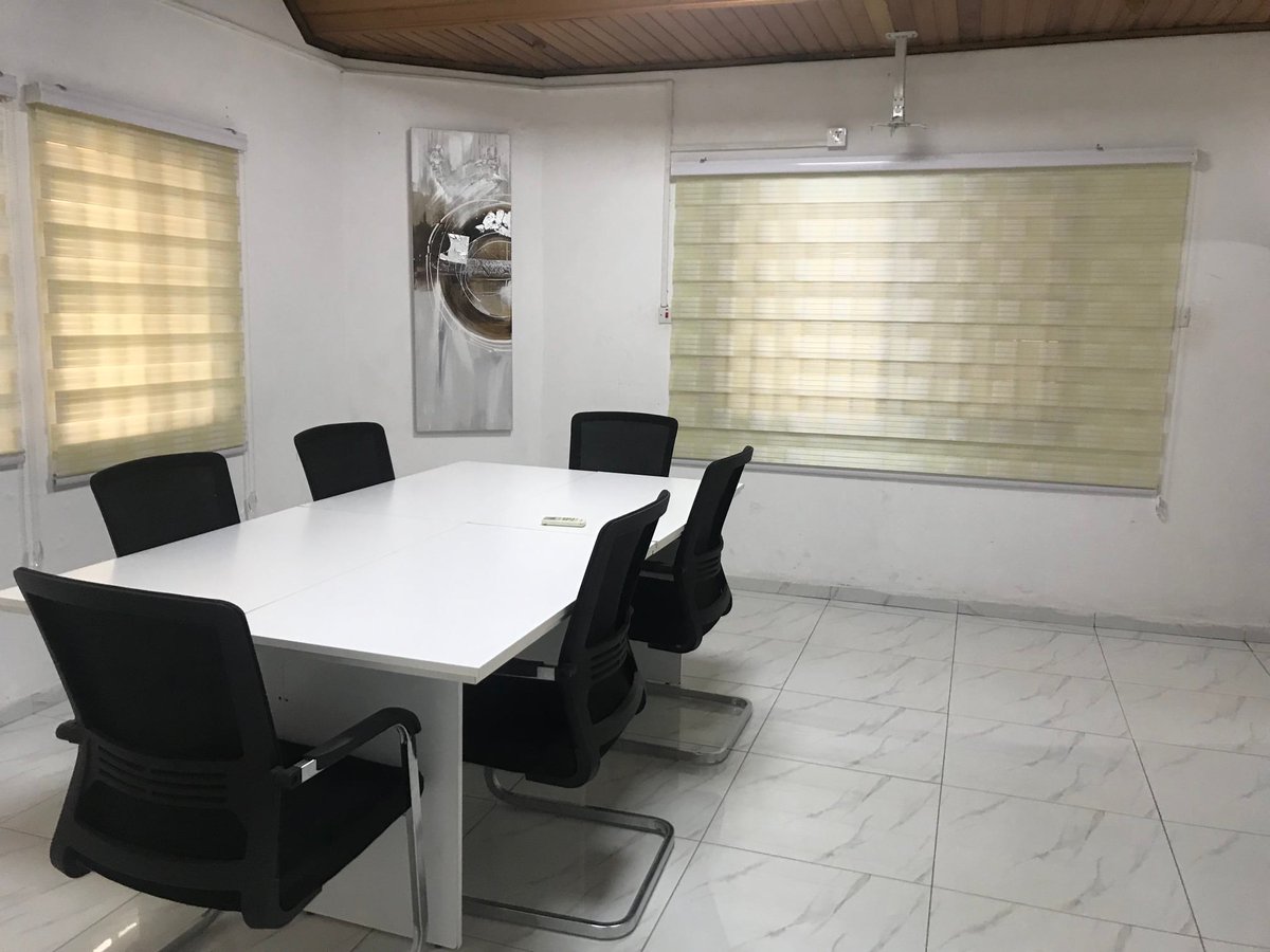 Looking for a training space for 5-15 people? The Enterprise Village Hub offers affordable, tailored spaces just for you! You can WhatsApp us at 0596790037 or call 024671724 to book the space. #trainingspaceads #evhubaccra #eventspaces #hubsinaccra #entrepreneurship