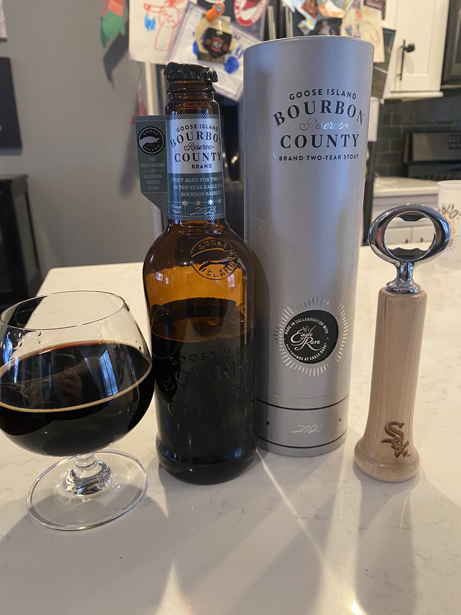 Fitzmenofitzyou's tweet photo. @GooseIsland @BuffaloTrace  Thank you for an amazing beer!! 
#bourboncounty #Bourboncountystout https://t.co/Xmsh3r2szk