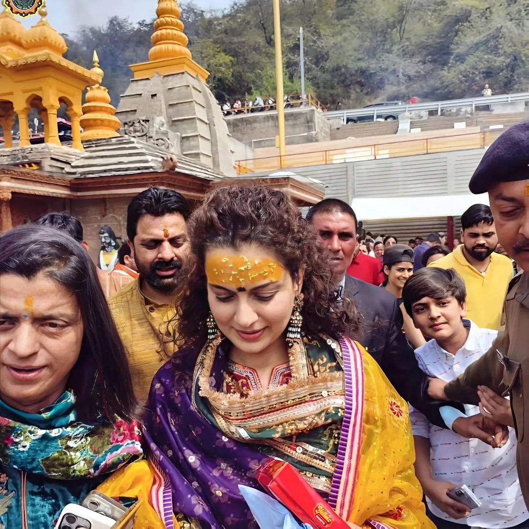 Queen Of Himachal Pradesh 
Kangana Ranaut is working very hard, there is no female youth leader comparable to her, Kangana Ranaut is the future of the country.