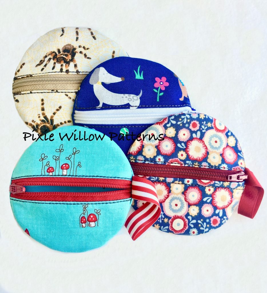 This design is useful for my locker coin when I go swimming. 2 x ITH circle Zipper Bag patterns. One lined and one unlined patterns for 4×4 hoops. pixiewillowpatterns.com/product/ith-zi… #machineembroidery #coinzipper #janomemakes