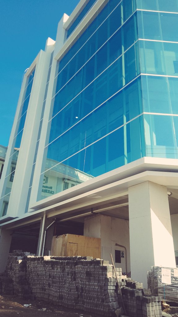 JAVASCR1P's tweet image. Udah sampai ujung tinggal finis nya...

Goo goo goo...