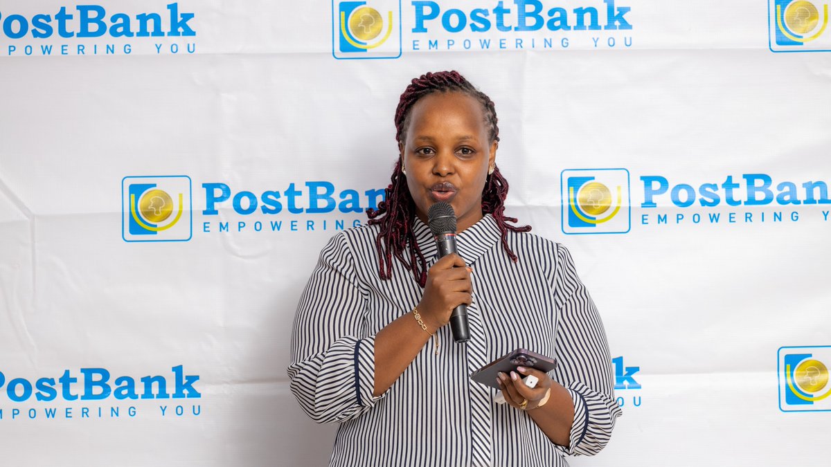 LaneUganda's tweet photo. @LaneUganda offers timeless photography documenting @postbankug awarding her Team for their Contribution to the Growth of the bank.

#livestreamingenerals #Videography #photography #videoconferencing #graphicdesighners #Eventsmanagement https://t.co/bdscvnwheM