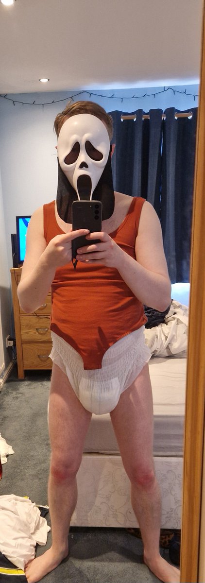 JimboDingle's tweet photo. So full of wee wee! Someone needs to come change me and punish me for being a naughty boy! #abdl #abdlboy #abdldiaper #abdlcommunity #diaperboy #ageplay #gaypiss #omo #maleomo #omoboy #omorashi #peedesperation #needtopee #fullbladder #diaperpee #peeing #wetdiaper #malepee https://t.co/H9rl4AA1vf