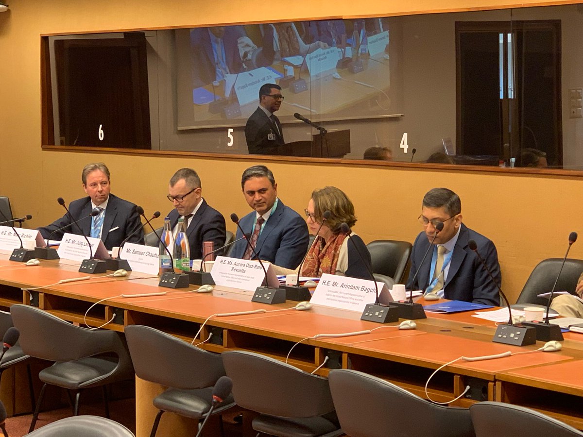 SpainUNGeneva's tweet image. España participa en el lanzamiento del Fondo de Ciberseguridad del Centro Internacional de Cálculos 💻 de Naciones Unidas 🇺🇳 @unicc_ict, que dotará a la ONU de capacidad operativa necesaria para ciberdefensa. 🇪🇦 es el país sede de más del 30% del personal de UNICC en #Valencia.