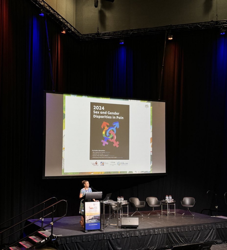 A wonderful start to this year’s <a href="/AusPainSoc/">Australian Pain Soc</a> meeting in Darwin, listening to Dr Charlotte Elder #APS2024