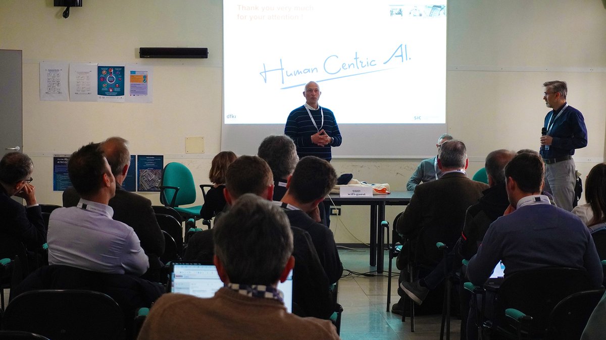 Si è svolto a #Pisa il primo workshop congiunto #Cnr-<a href="/DFKI/">DFKI</a> su #IntelligenzaArtificiale 
La Presidente <a href="/MC_Carro/">MariaChiara Carrozza</a> ha sottolineato l’importanza di rafforzare la collaborazione 🇮🇹-🇩🇪 su tematiche di interesse comune e dall’ampia ricaduta sociale come l'#AI 👇
cnr.it/it/news/12652