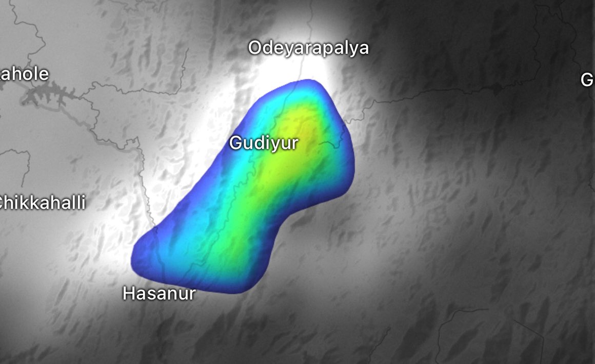 Continuous 6th day of storms in Chamarajanagara / Sathy border 🌧️⛈️
#KarnatakaRains #TNRains