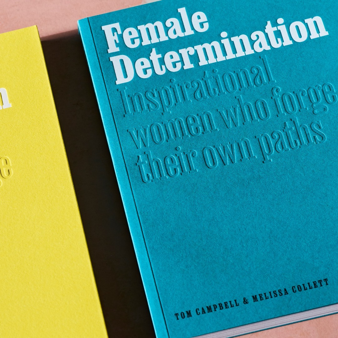 RealtPaperLtd's tweet image. @colorplanpapers Marrs Green and Factory Yellow 270gsm book covers, featuring a blind deboss and white foil for Female Determination by Tom Campbell and Melissa Collett.

#ColorplanMarrsGreen
#ColorplanFactoryYellow
#bookcover #blinddeboss