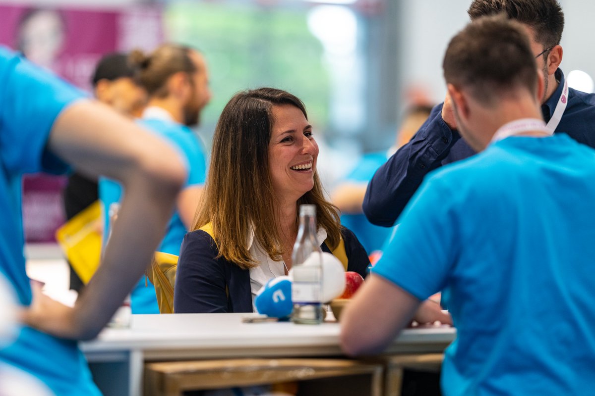 What services do we offer in the buzzing world of #Microsoft? Find out at expertsinside.com about #UserAdoption, #ModernWorkplace, #TrustedAdvisor, #BusinessAutomation and more. Ready for the next step? Chat with us via the website or reach out at info@expertsinside.com