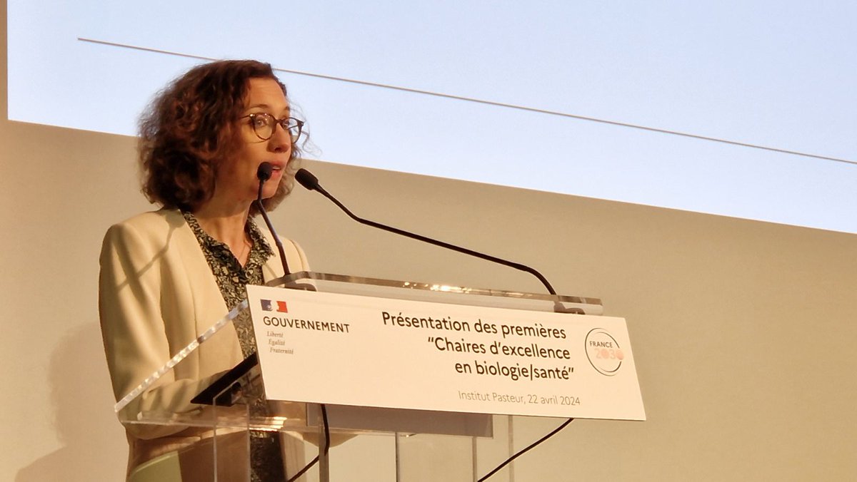 .@LiseAlter, Directrice générale de l’Agence de l’innovation en santé, souligne l’effort de l’État français pour soutenir et développer la recherche française dans une nouvelle logique de financement. 💡#France2030