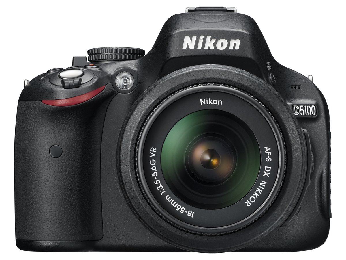 ショット数少なめ❤️運動会に最適❤️ Nikon ニコン D5100❤️スマホに転送 ❤少シャッター数❤ Nikon D5100 ニコン スマホ転送 一眼レフ カメラ