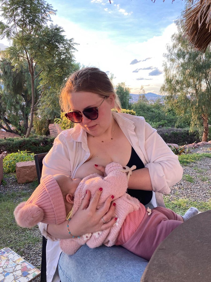 when my baby was 4 days old, a paediatric consultant told me to give up BF as it was causing her jaundice + he felt breastfed babies were underfed due to the pain that it causes mum, anyway I didn’t listen + today we made it to 6m of EBF which I couldn’t have dreamed of then 🙏🏻
