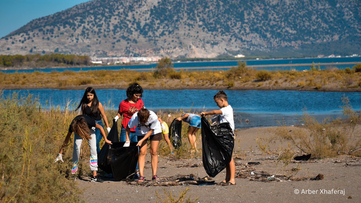 #DYK that over 200,000 tonnes of #plastic leaks into the #Mediterranean Sea annually? This equals to over 500 shipping containers a day 🤯 as reported by @IUCN_Med👉 bit.ly/3jy36rY @IUCN_Water @IucnOcean @EarthDay #PlanetvsPlastics #EarthDay #EndPlastics