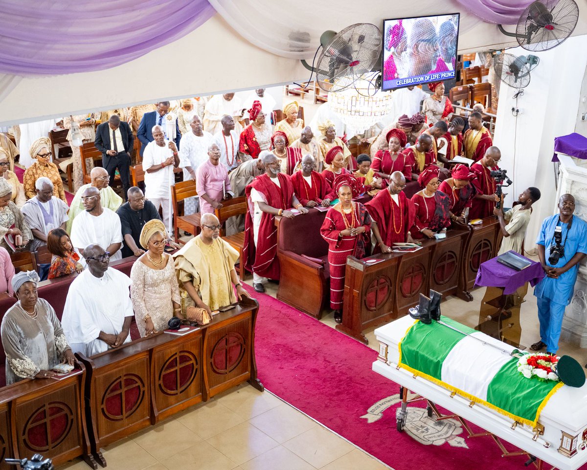 Late Major Princess Grace Adebisi Babalola (Rtd.) was a patriot who lived a life of selfless service to her family, the nation, and humanity. She served in the Nigerian Army meritoriously, heading the nursing units until her retirement. Attending the funeral service held in her…