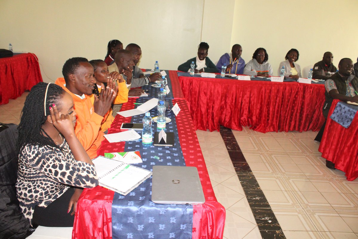 Ongoing training of select community members from Soy, Moiben, & Kapseret sub-counties as paralegals led by The National Coordinator @PASUNE_N at Winstar Hotel @EUAmbKenya @EUinKenya @AchungoCece @ANgororano @ahunnaeziakonwa  @SabirJaafar @NoelineMaru 
#PLEADyetu #AccesstoJustice