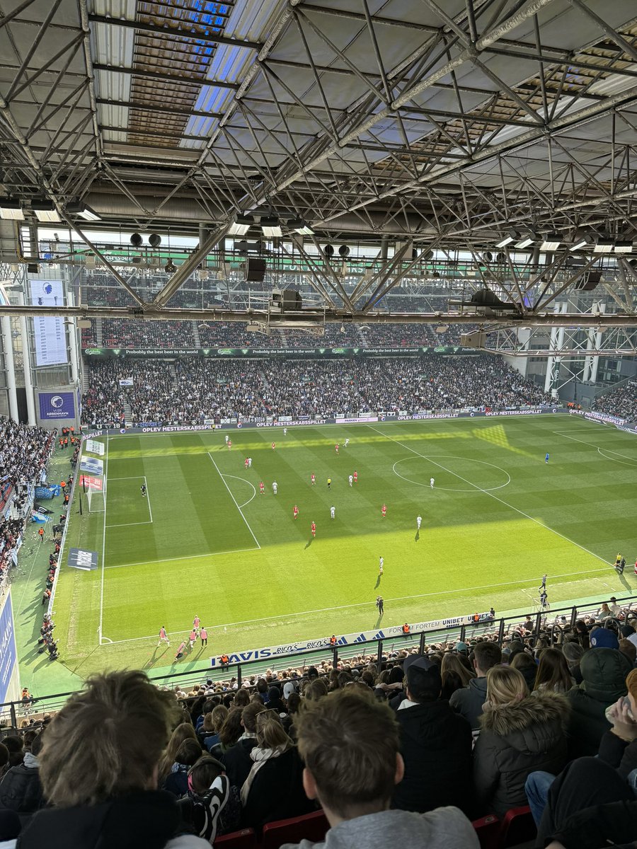 What a stadium Parken is btw <a href="/FCKobenhavn/">F.C. København</a>. Will Clem is one to keep an eye on over the coming years. Top talent. #FCK