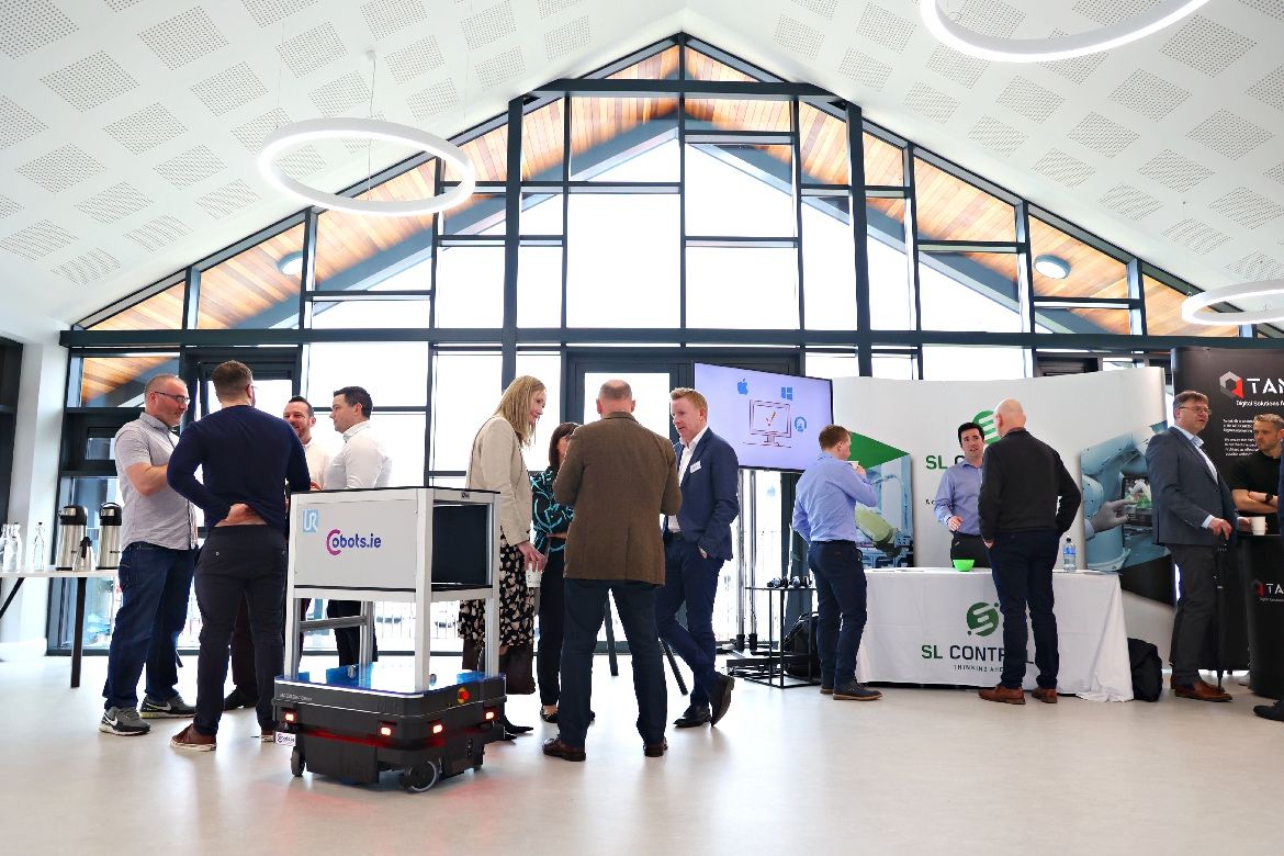 Some highlights from the @Data2Sustain Northwest's Robotic and Digitalisation event at the AIM Centre, Sligo. It was great to explore the power of advanced tech in streamlining and optimising production processes and to meet so many industry clients during our #ChatGPT workshop.