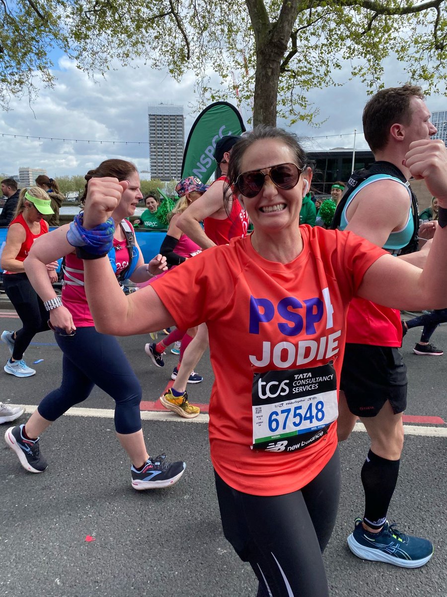 We had an amazing day at the London Marathon yesterday!

We want to send a MASSIVE thank you to all of our #TeamPSPA runners who did themselves and PSPA proud.

Together they have raised almost £170,000 for PSPA!  Thank you!

Support our team, here: justgiving.com/campaign/teamp…
