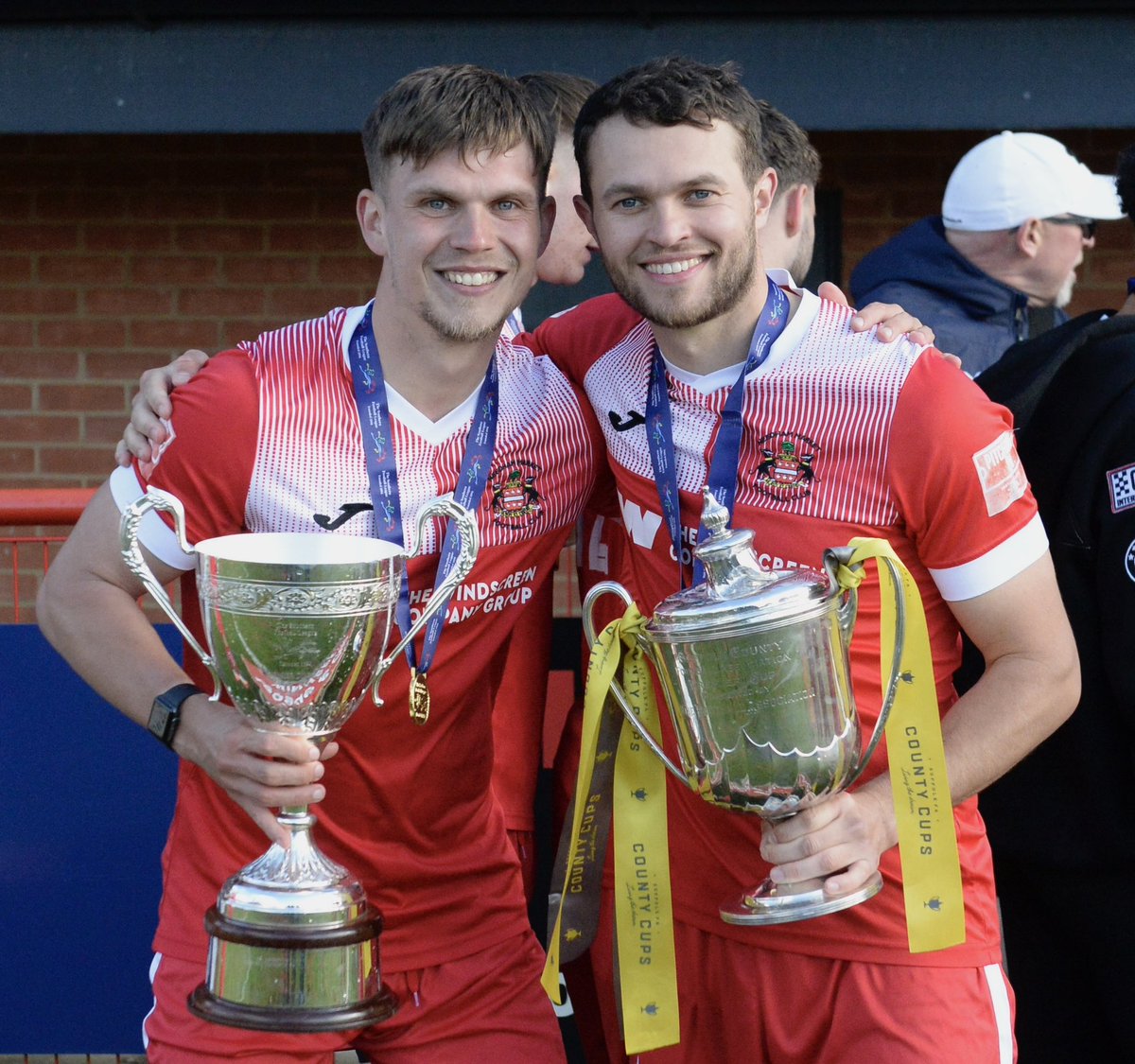 BEST WEEKEND EVERRRRRR 🏆🔴

One more game left of the season then we will have a well deserved break and rest up ahead of the next chapter in Needham Market history 

#NeedhamMarketFC