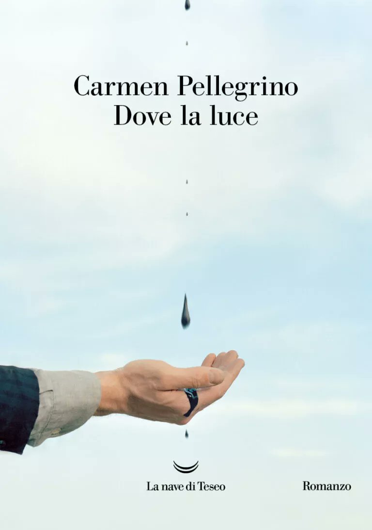 Oggi su  @00doppiozero scrivo di Dove la luce, di Carmen Pellegrino <a href="/lanavediteseoed/">La nave di Teseo</a>  doppiozero.com/le-sparizioni-…
