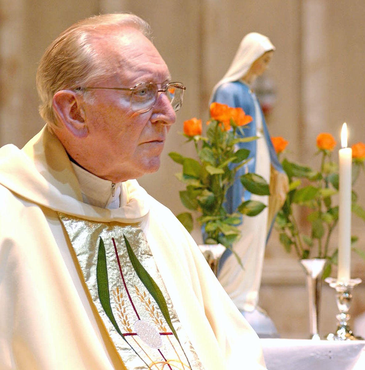 Glasgow' oldest priest has died just weeks before his 100th birthday. Fr Des Broderick was a much loved figure whose gentle manner, devotion to Our Lady and wisdom won the hearts of all who met him. More at rcag.org.uk